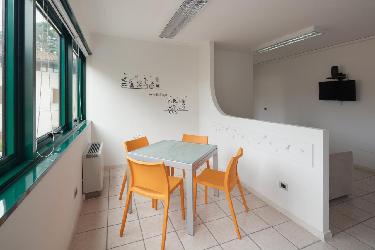 Frenkhome Open Space Castell'Arienti Esterno foto